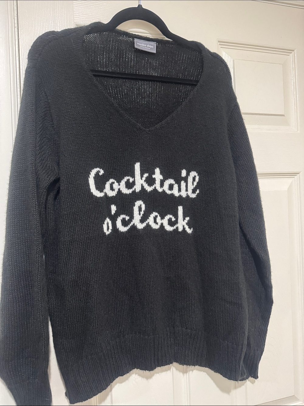 Wooden Ships/Cocktail O'clock Black V-Neck Sweater/US Size XL/NWOT! NEVER WORN!